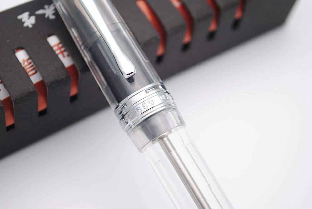 CZXYWST 699 Negative Pressure Vacuum Filling Fountain Pen - Transparent Barrel with Silver Clip, Solid Grip & 0.5mm Fine Nib - Original Gift Box Included - Perfect for Calligraphy, Journaling, and Office Writing