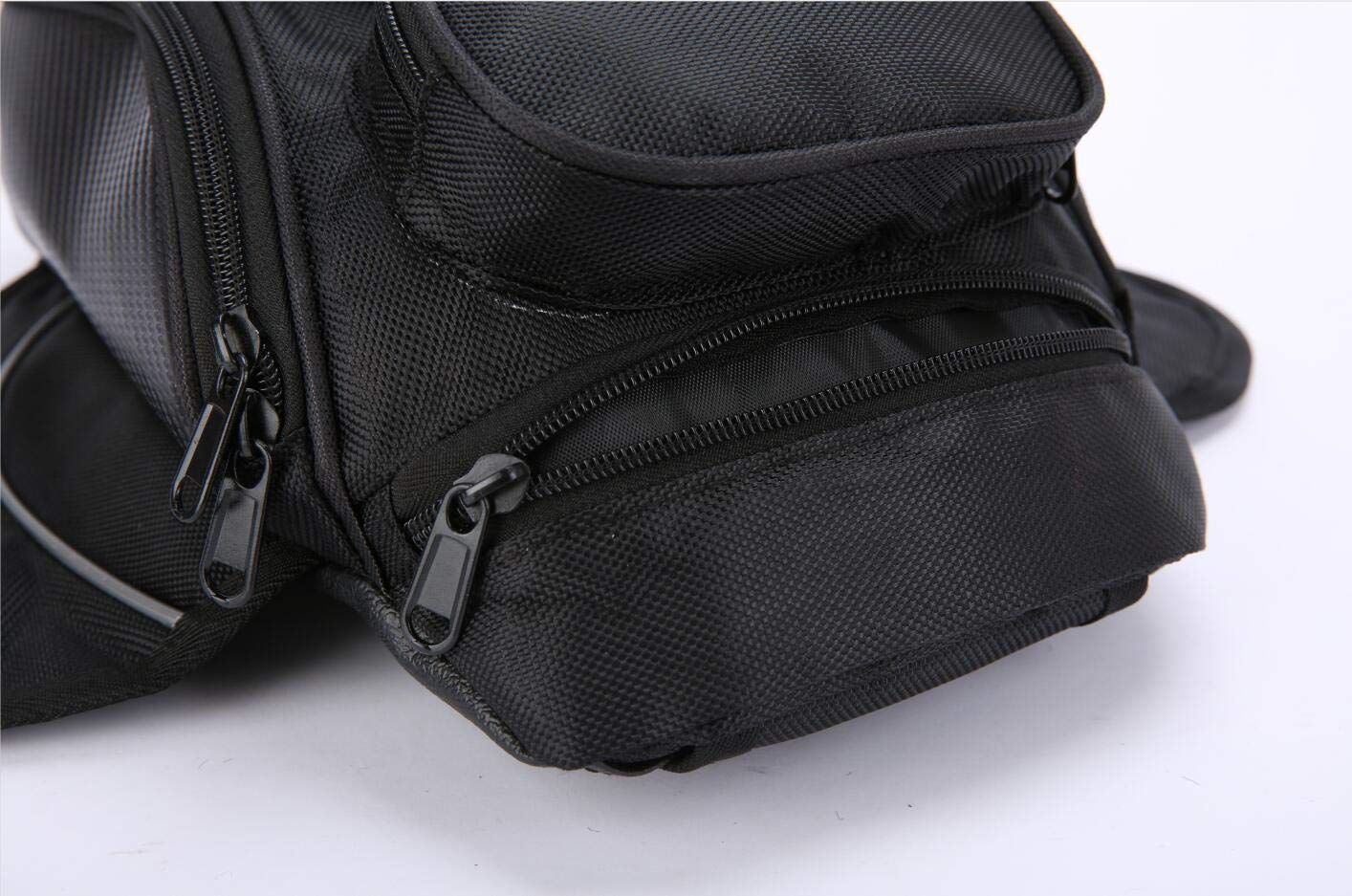 Waterproof Magnetic Motorcycle Tank Bag - Large Window, Super Strong Magnets for Honda, Yamaha, Suzuki, Kawasaki & Harley - Perfect for Road Trips & Commuting