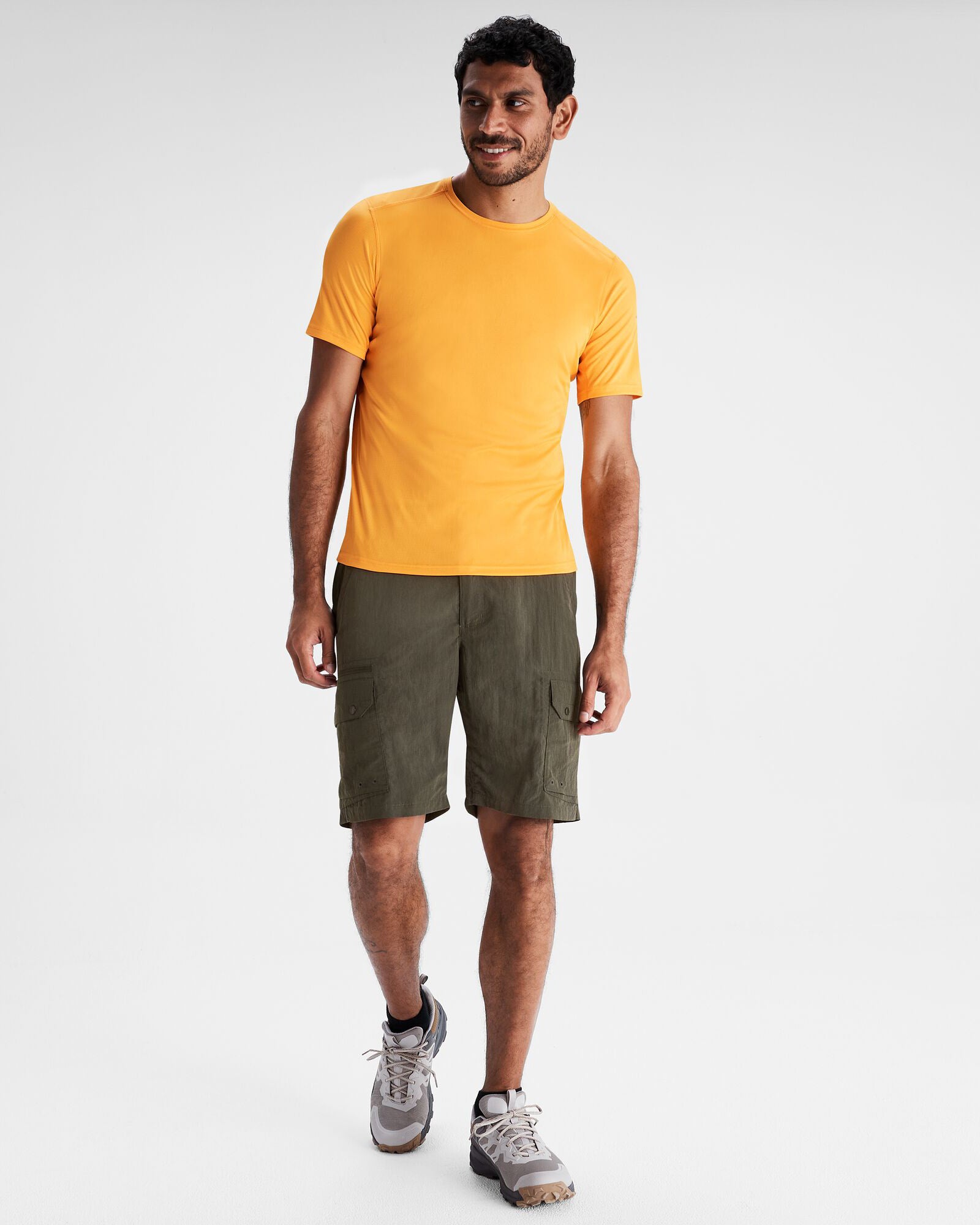 Men's Seeker T-Shirt - Lightweight Daybreak Blue Casual Tee for Everyday Wear | Perfect for Outdoor Activities & Street Style
