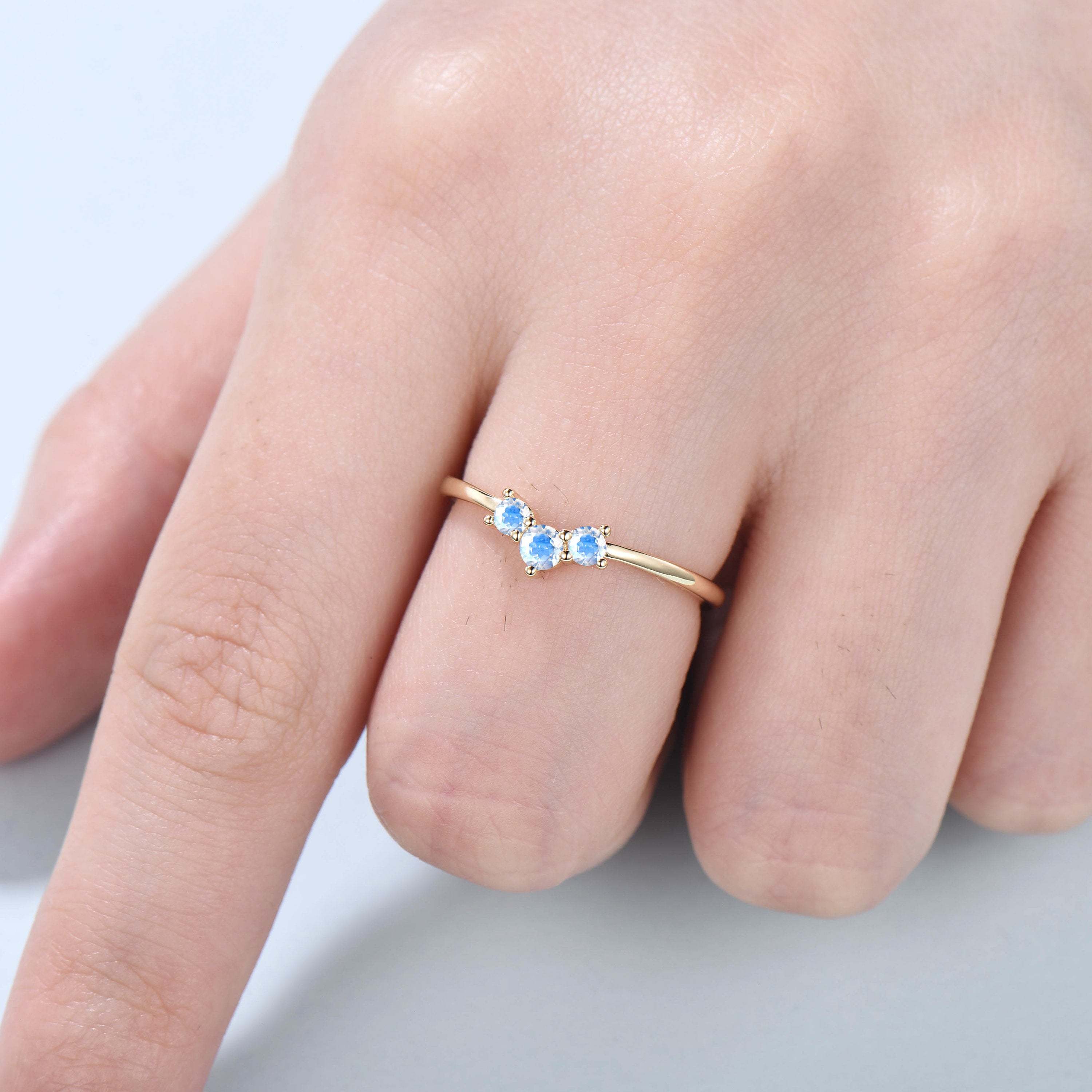 Natural Moonstone Wedding Ring - Minimalist Rainbow Blue Engagement Ring, Dainty Stacking Matching Band for Women - Bridal Promise Ring & Anniversary Gift - Perfect for Weddings, Proposals, Anniversaries & Everyday Wear