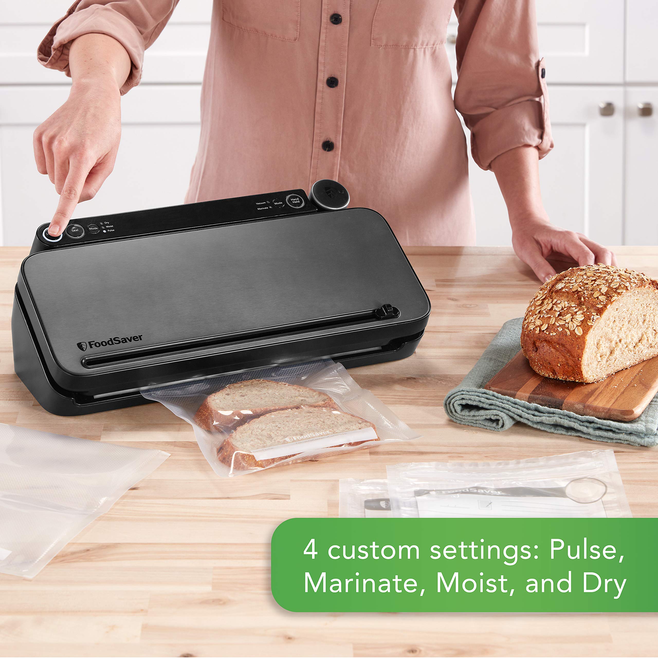 FoodSaver Vacuum Sealer Machine - 4 Settings (Pulse/Marinate) with Bags & Roll | Handheld Vacuum Sealer for Airtight Food Storage, Sous Vide Cooking & Meal Prep | Compact Kitchen Appliance for Freezer, Pantry & Camping (Black)