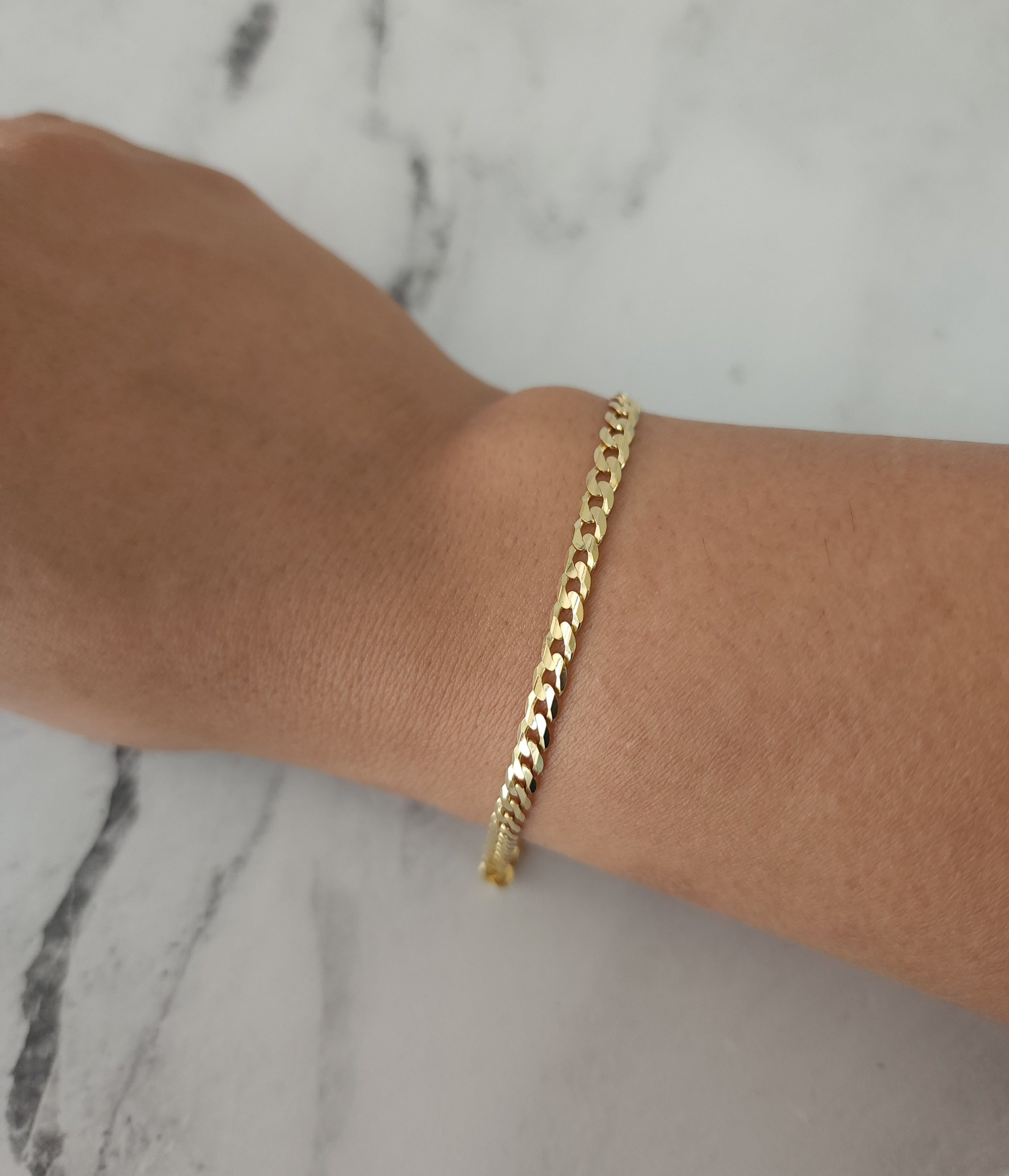 4MM Cuban Link Bracelet for Men - 14K Yellow Gold Plated Stainless Steel - Durable & Hypoallergenic Jewelry for Gifts, Parties & Everyday Wear