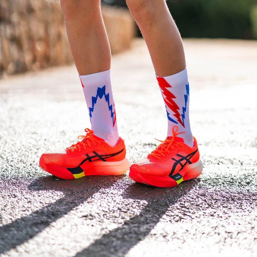 SPORCKS Thunder Running Socks for Men & Women - Moisture Wicking Athletic Socks with Cushioning - Perfect for Marathon, Trail Running & Workout