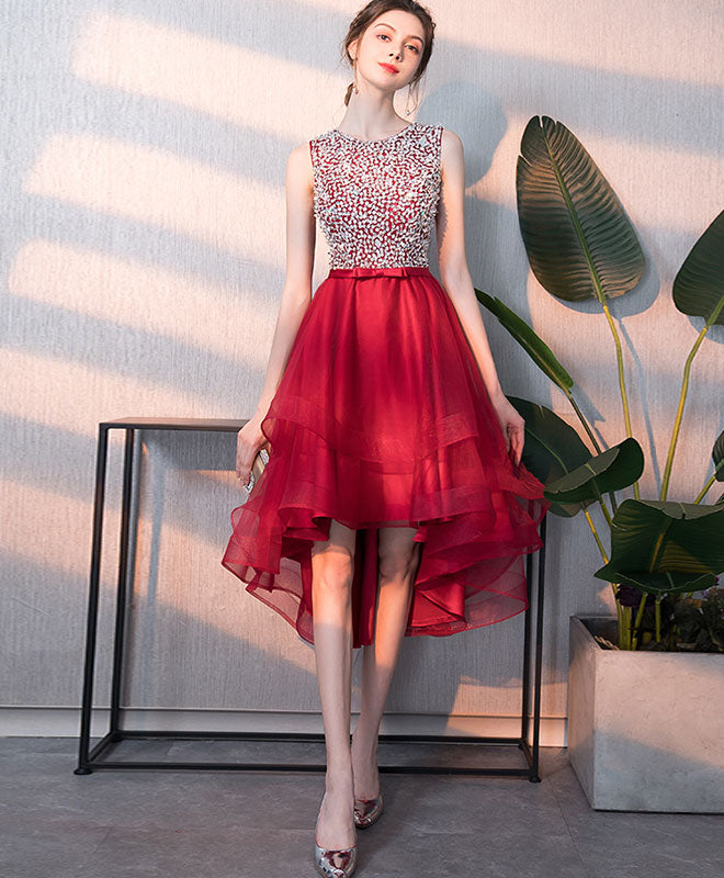 Elegant Burgundy Tulle Sequin Short Prom Dress with Round Neckline - Perfect for Homecoming, Parties & Special Occasions