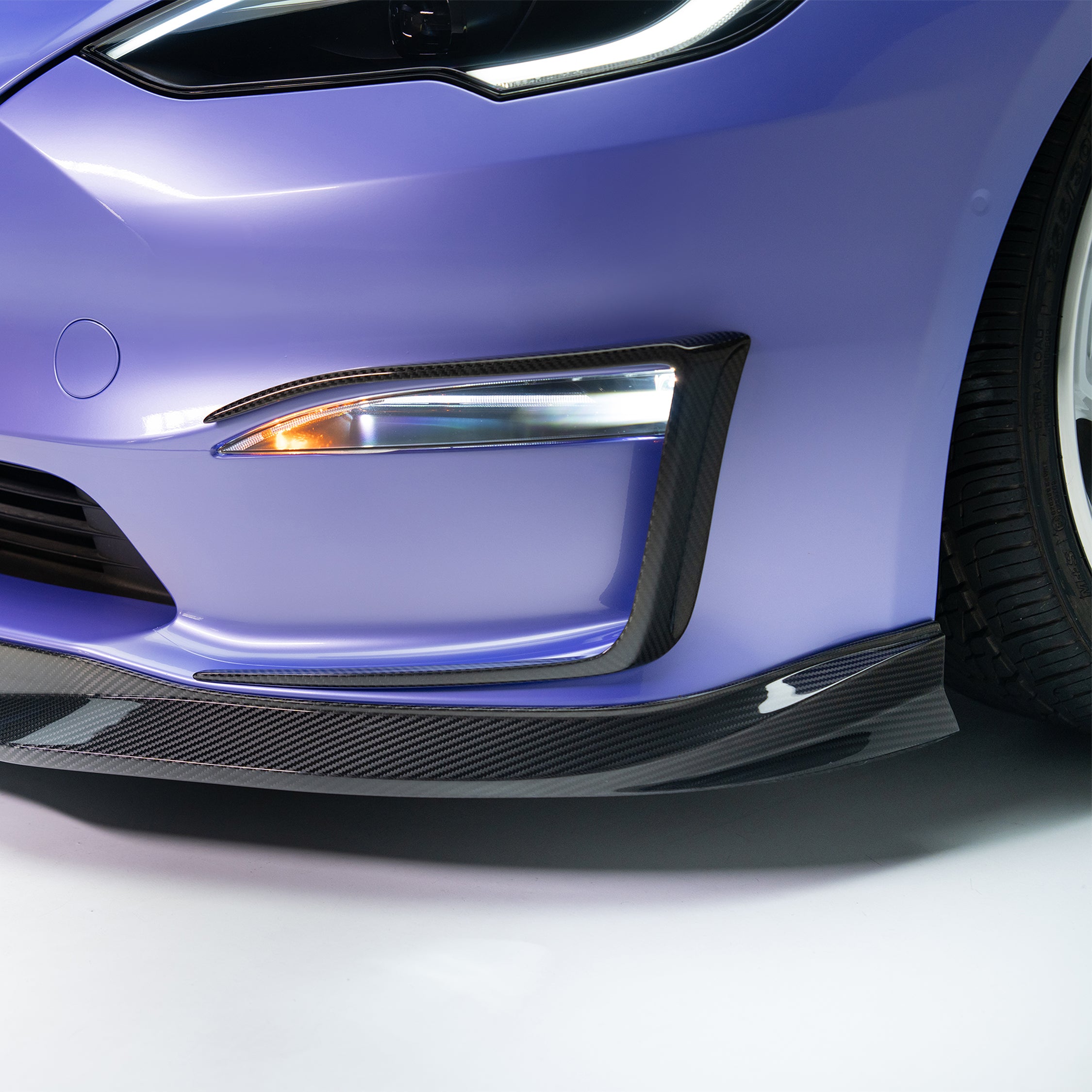 VRS Tesla Model S Plaid Aero Front Spoiler - Carbon Fiber PP 2X2 Glossy Finish for Enhanced Performance & Style | Perfect for Racing & Street Driving