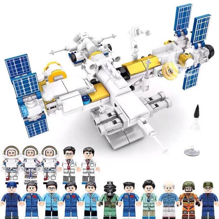 Sembo 16-in-1 Cute Space Station Building Blocks - Creative STEM Toy for Kids Ages 6-12 | Perfect for Birthday Gifts, Educational Play & Space-Themed Room Decor