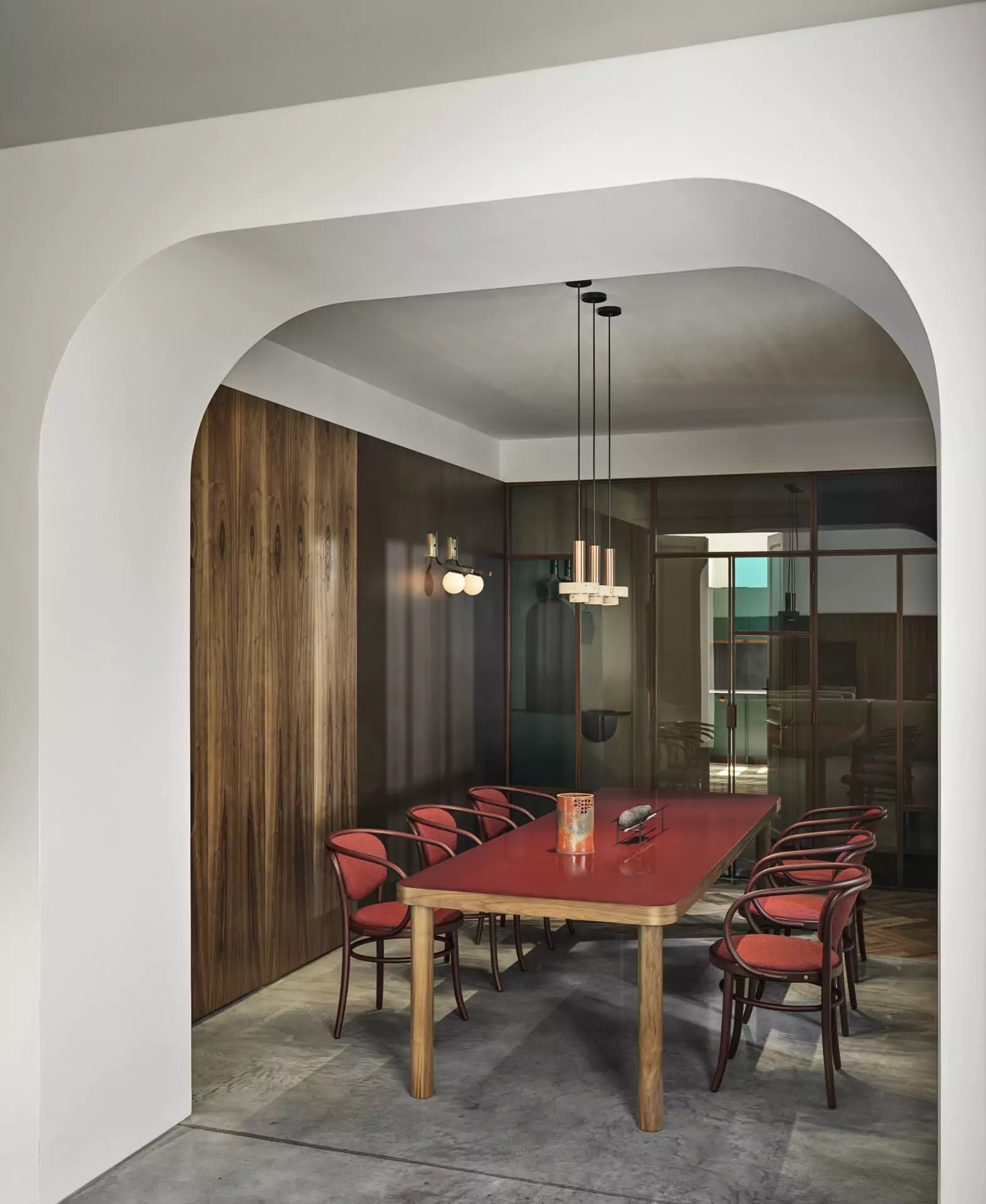 GTV Saule Modern Dining Table - Elegant & Durable for Home & Restaurant Use | Perfect for Family Dinners & Entertaining Guests
