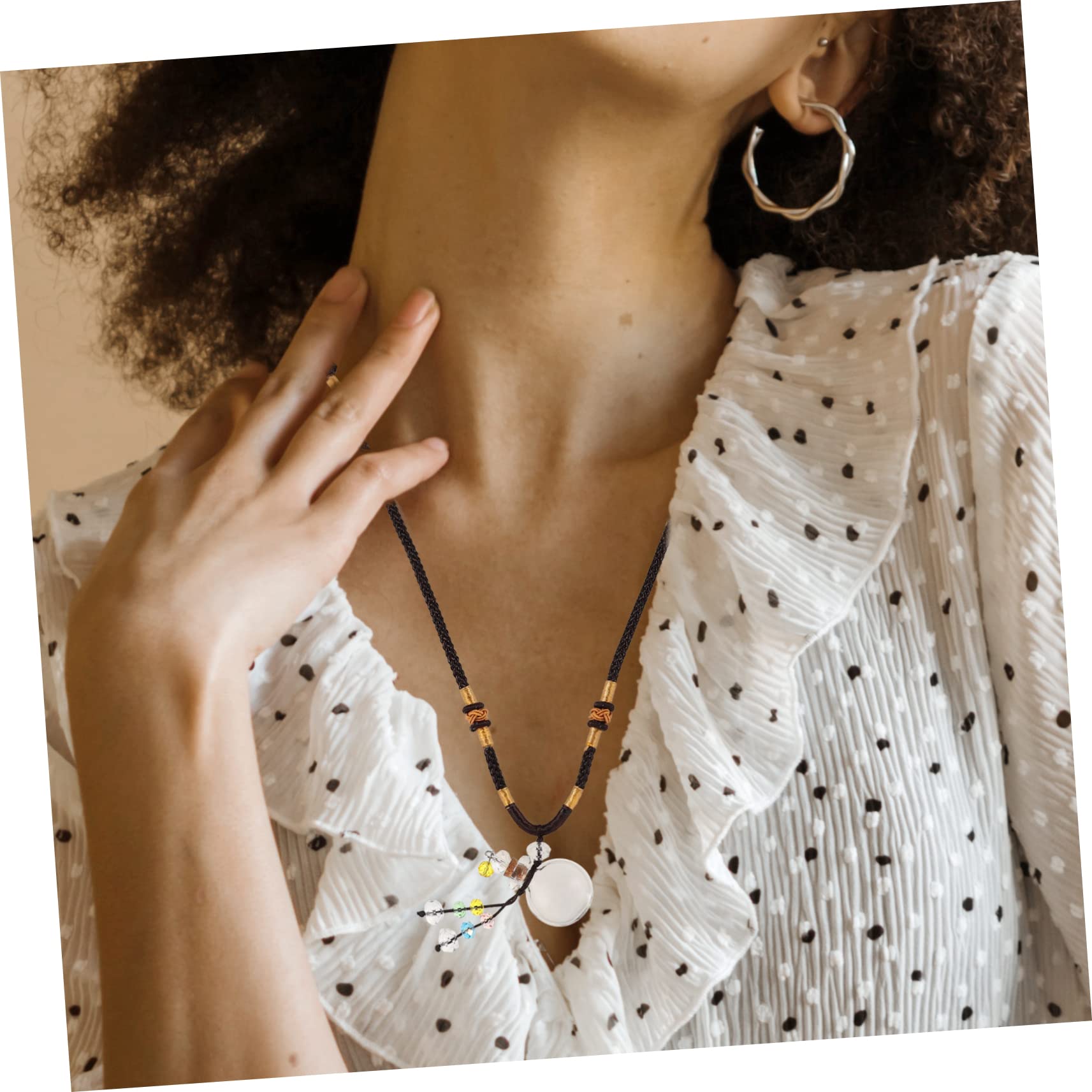 Beaupretty 3 Pcs Essential Oil Diffuser Necklace for Women - Aromatherapy Jewelry with Car Perfume Pendant, Trendy Moisennette Neck Chain for Relaxation & Stress Relief - Perfect for Office, Yoga, Meditation & Car Air Freshener