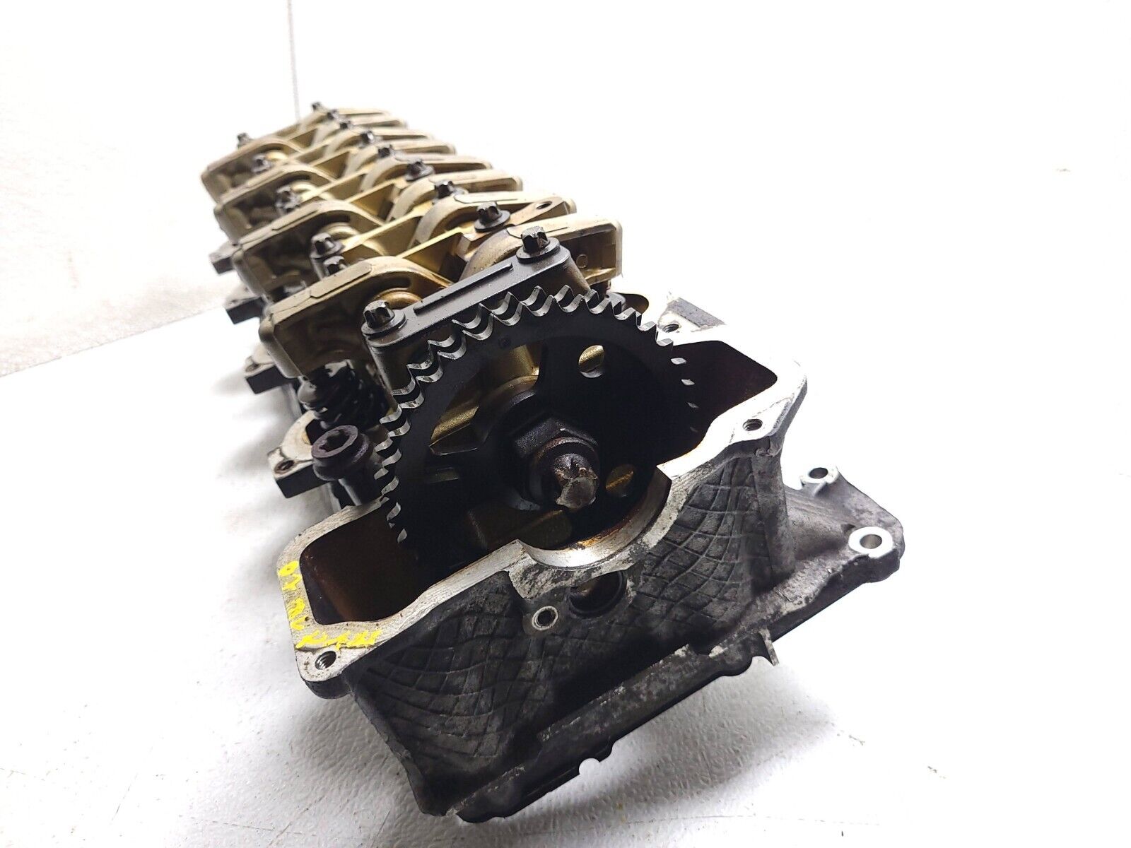 06-11 Mercedes ML500 Right Passenger Side Engine Cylinder Head OEM M113 - Perfect for Engine Repair & Replacement