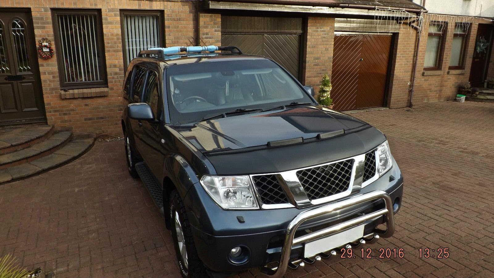 Nissan Pathfinder 2005-2012 & Frontier 2005-2015 Car Hood Bra - Premium Bonnet Protector Cover for UV Protection & Paint Preservation - Perfect for Road Trips & Off-Road Adventures