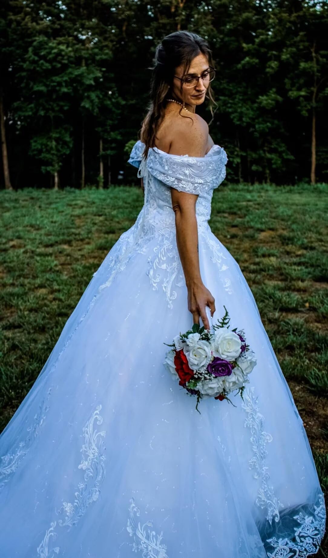 Elegant Off Shoulder Lace Wedding Dress for Bride – A-Line Princess Ball Gown with Appliques | Perfect for Church Ceremony, Beach Wedding & Formal Reception