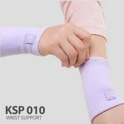 Kimony Wrist Support Sleeve KSP010 - Light Purple Compression Brace for Carpal Tunnel, Arthritis & Tendonitis Relief - Ideal for Typing, Gaming & Sports Activities