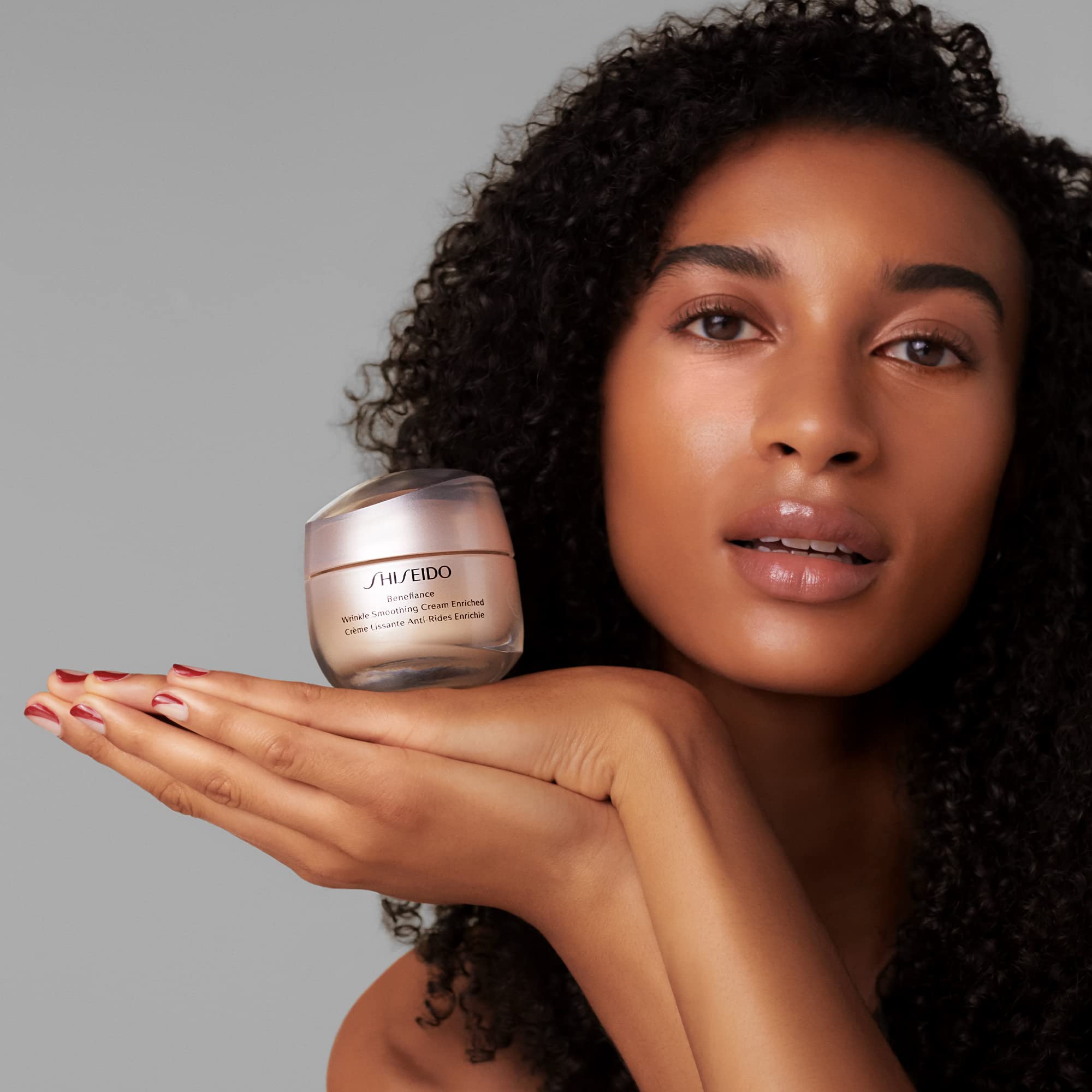Shiseido Benefiance Wrinkle Smoothing Cream - 75mL Anti-Aging Moisturizer for Dry to Very Dry Skin - Visibly Reduces Wrinkles & Deep Hydration - Non-Comedogenic - Perfect for Nighttime Skincare Routine & Daily Anti-Aging Care