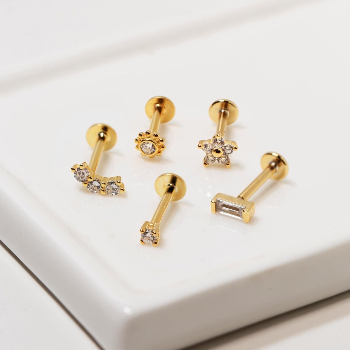 Tiny Crystal Flat Back Stud Earrings - Sparkling Rhinestone Studs for Women, Perfect for Daily Wear, Parties & Special Occasions