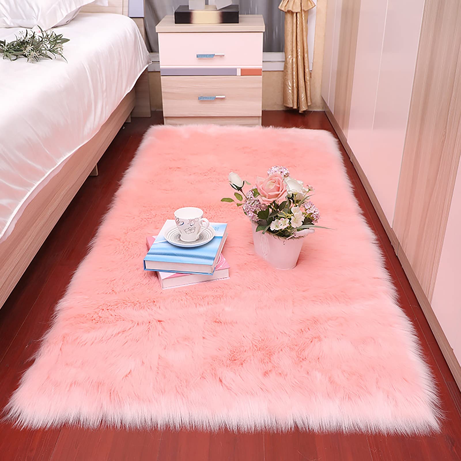 XIANGYUNLAI Faux Sheepskin Fur Pink Rug - Ultra Soft Light Pink Area Rug for Bedroom, Living Room, Nursery - Washable Floor Mat for Home Decor (4x6ft/120x180cm) - Perfect for Cozy Bedside, Kids Room & Boho Chic Decor