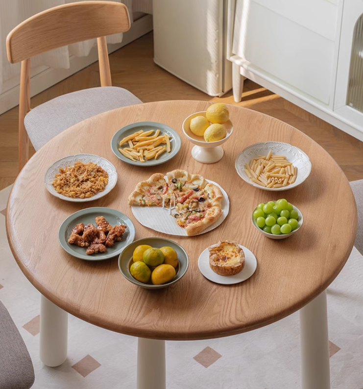 Oak Solid Wood Modern Round Dining Table - Elegant & Durable for Home, Office, and Conference Room Meetings