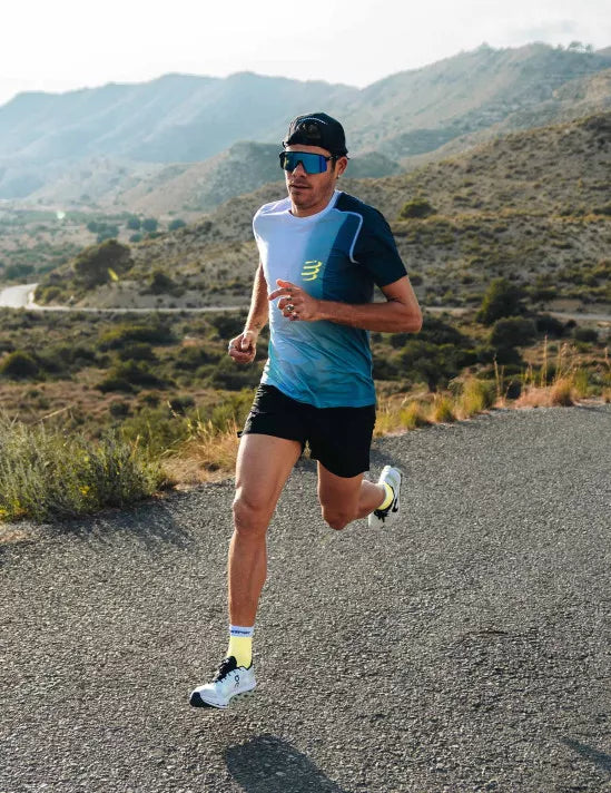 Compressport Men's Performance Short Sleeve Running Shirt - Moisture Wicking Athletic Top for Marathon & Training - Niagara Blue - Ideal for Jogging, Gym Workouts & Outdoor Sports