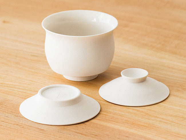 Premium Lilith Rockett Porcelain Gaiwan Set - Traditional Chinese Tea Ceremony Teapot with Lid & Saucer - Perfect for Oolong, Pu-erh & Green Tea Brewing at Home or Office