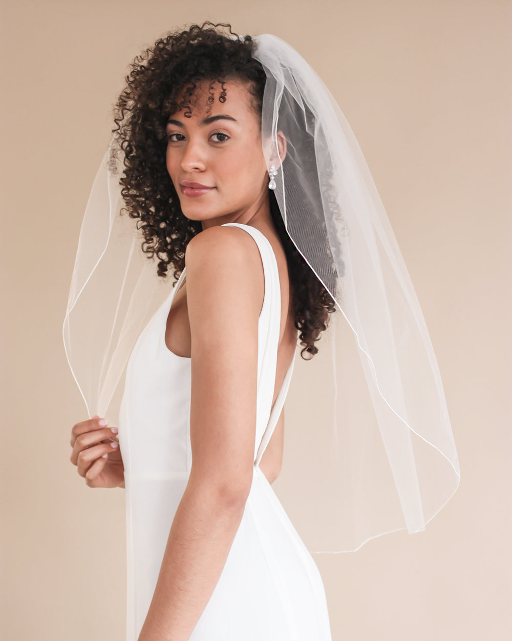 Elegant Pencil Edge Bridal Veil - Perfect for Weddings, Bridal Showers & Formal Events | Lace Trim Cathedral Length Wedding Veil