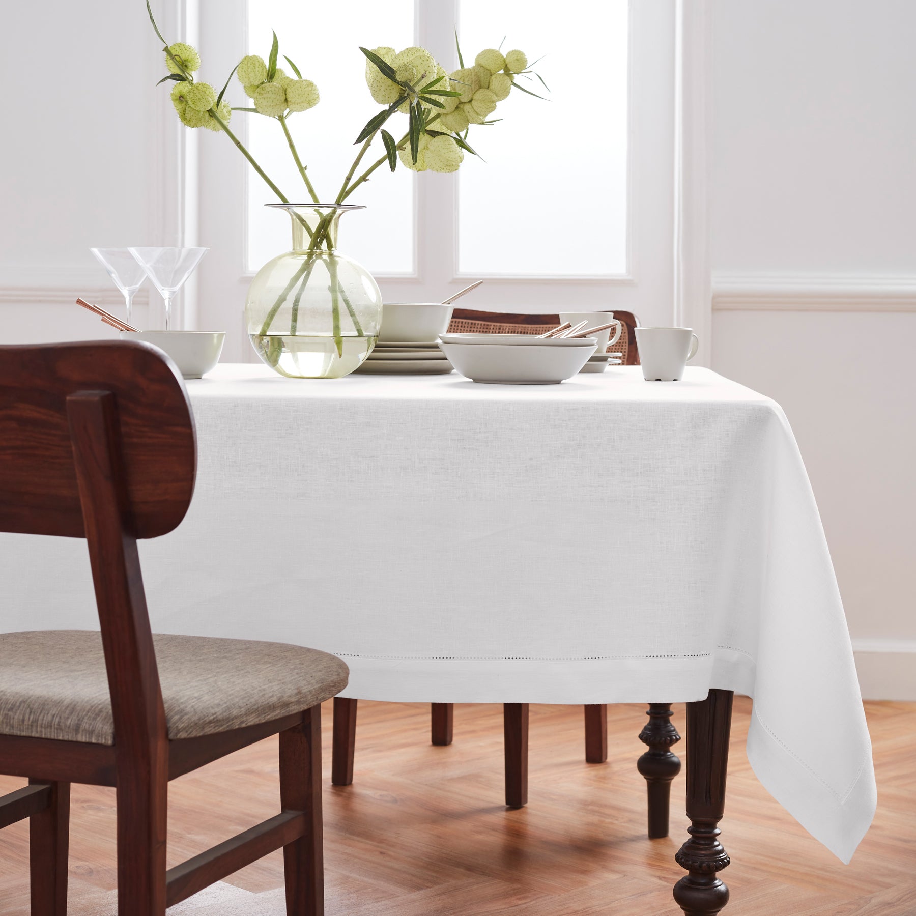 Premium Medium Weight Hemstitch Tablecloth - Elegant Dining Linen for Formal Dinners, Weddings & Special Occasions