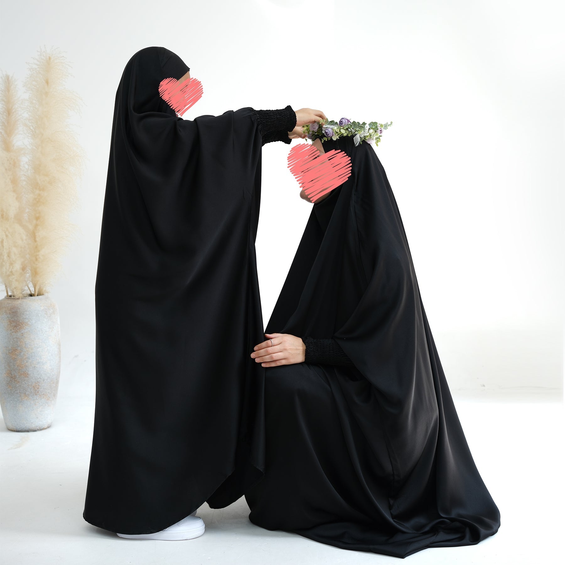 Marwa Kids Satin Jilbab - Islamic Prayer Hijab for Girls - Soft & Comfortable Black Headscarf - Perfect for School, Mosque & Special Occasions