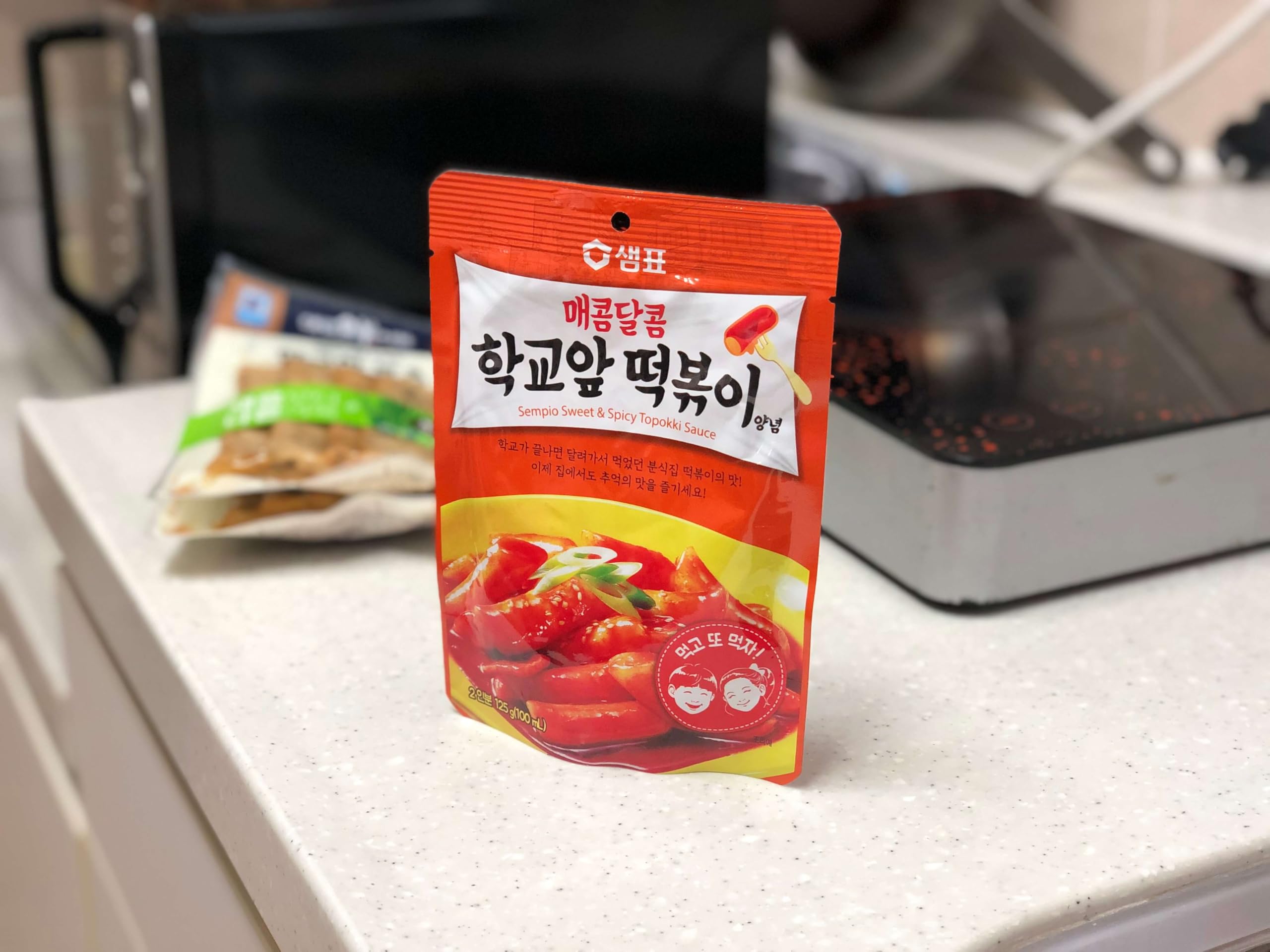 Minecook K-Food Crazy Hot Korean Tteokbokki Sauce Powder - Spicy Rice Cake & Stir-Fry Seasoning for Asian Cuisine (4.4oz, Pack of 2) | Perfect for Tteokbokki, Ramen, Noodles & Korean BBQ