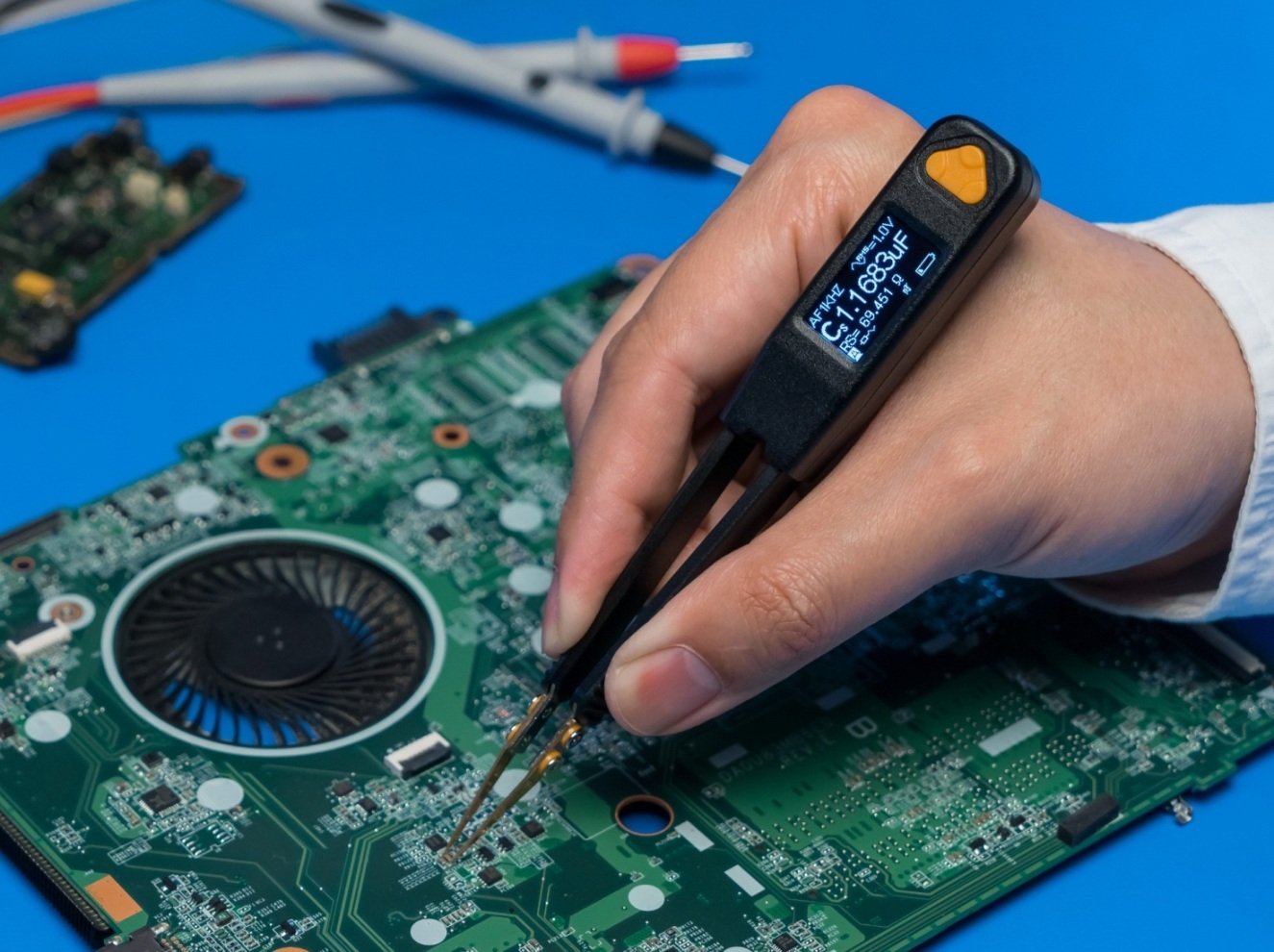 Pro1 Plus 100KHz LCR Meter with 0.1% Accuracy | Digital LED Tester | ESR Meter | Smart SMD Tweezers Kit | for Electronics Repair, PCB Testing & Component Analysis