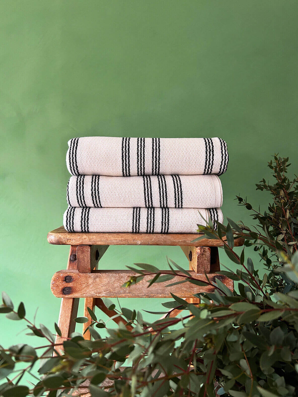 Premium Ankara Hammam Towel - 100% Cotton Turkish Bath Towel, Soft & Absorbent for Spa, Beach, and Yoga - Lightweight & Quick-Drying