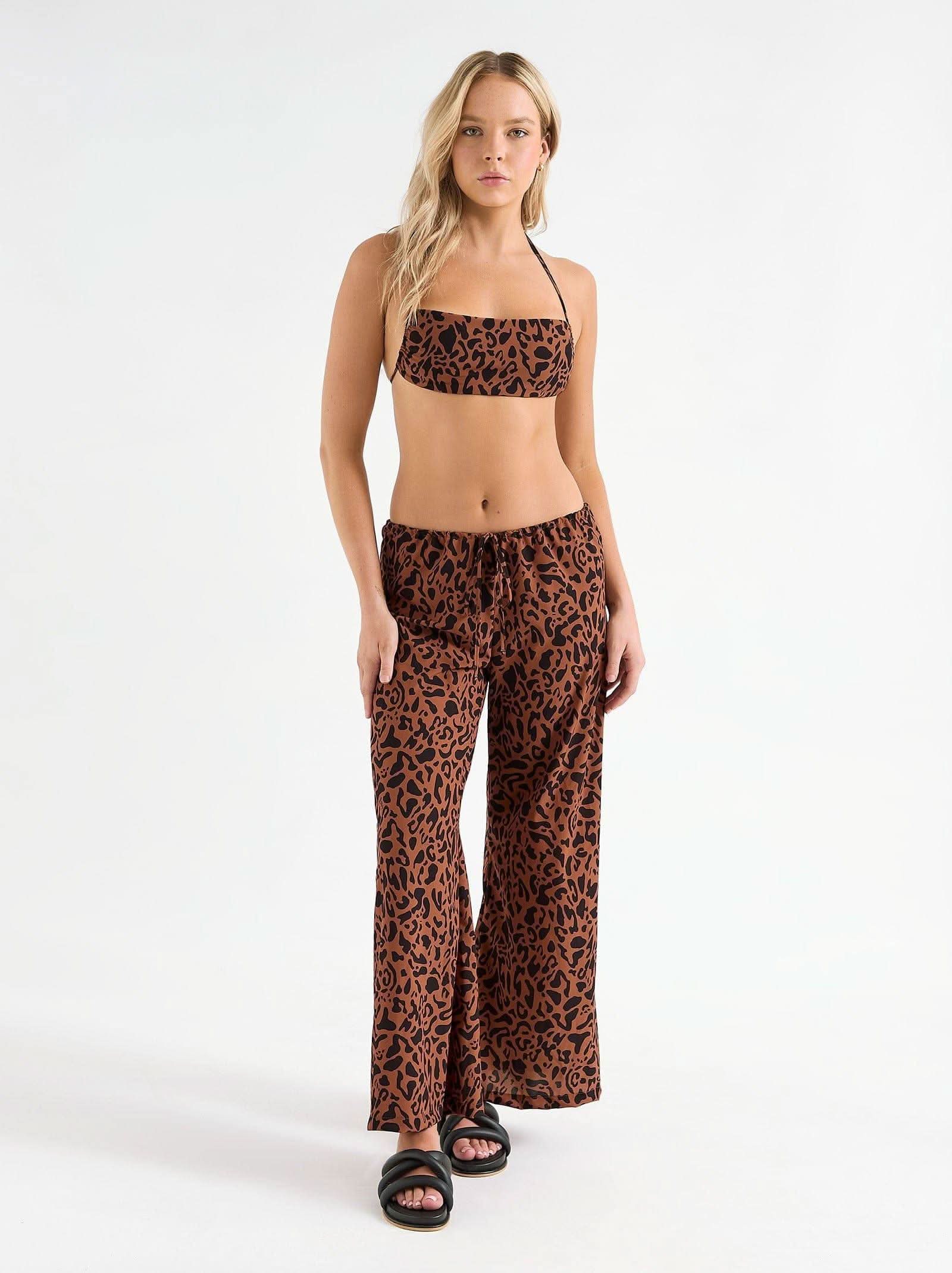 Ilda Cat Top - Stylish & Comfortable Feline Apparel for Indoor & Outdoor Adventures