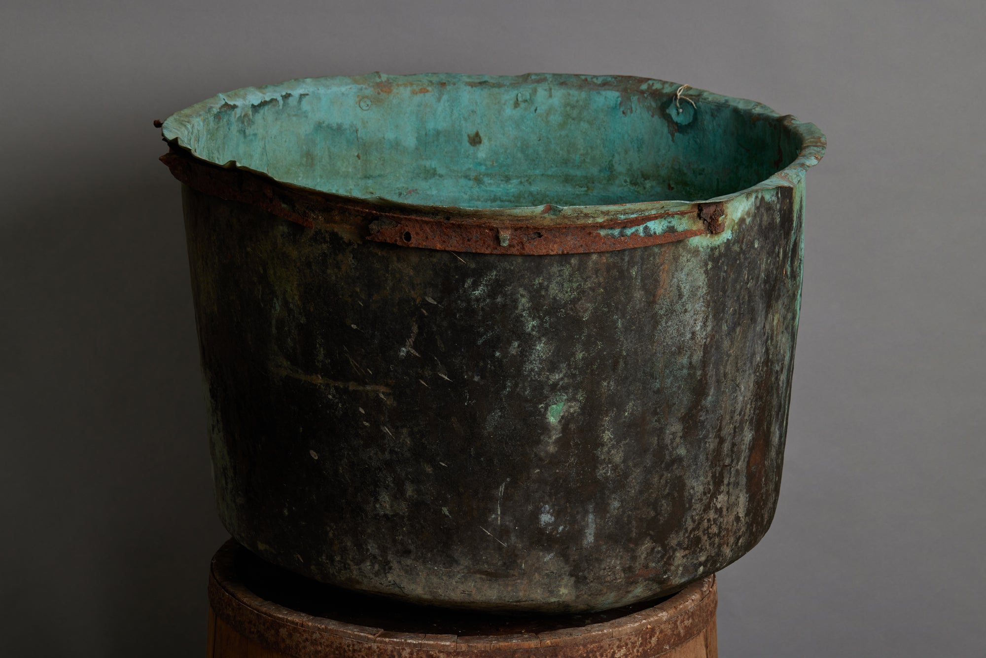 Antique Large French Copper Basin with Rustic Iron Band & Aged Patina - Perfect for Farmhouse Decor, Bathroom Sink, or Vintage Kitchen Display