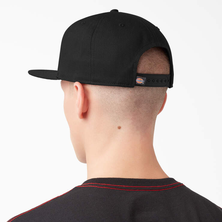DICKIES Twill Flat Bill Cap - Black Adjustable Baseball Hat for Men & Women | Casual, Outdoor & Sports Wear