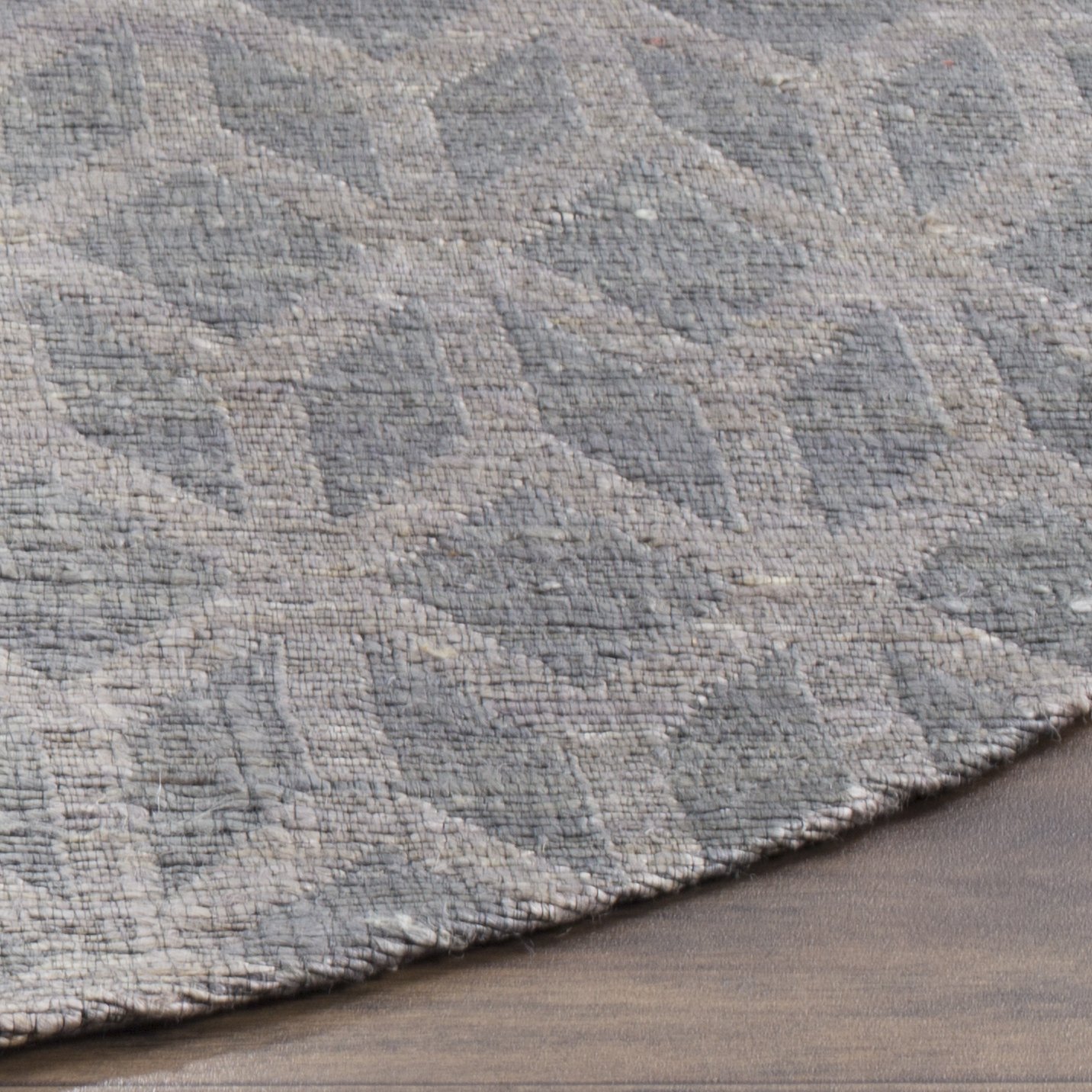 SAFAVIEH Cape Cod Collection 6-Foot Round Grey and Gold Handmade Flatweave Jute Area Rug - Perfect for Living Room, Bedroom, or Dining Room Decor