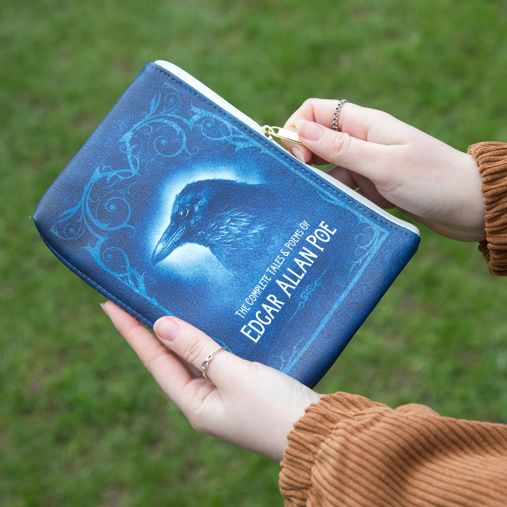 Book Lover's Themed Pouch Clutch - Stylish Makeup & Toiletry Bag for Women | Perfect Gift for Readers, Book Club Members & Literary Enthusiasts | Great for Travel, Work & Daily Use