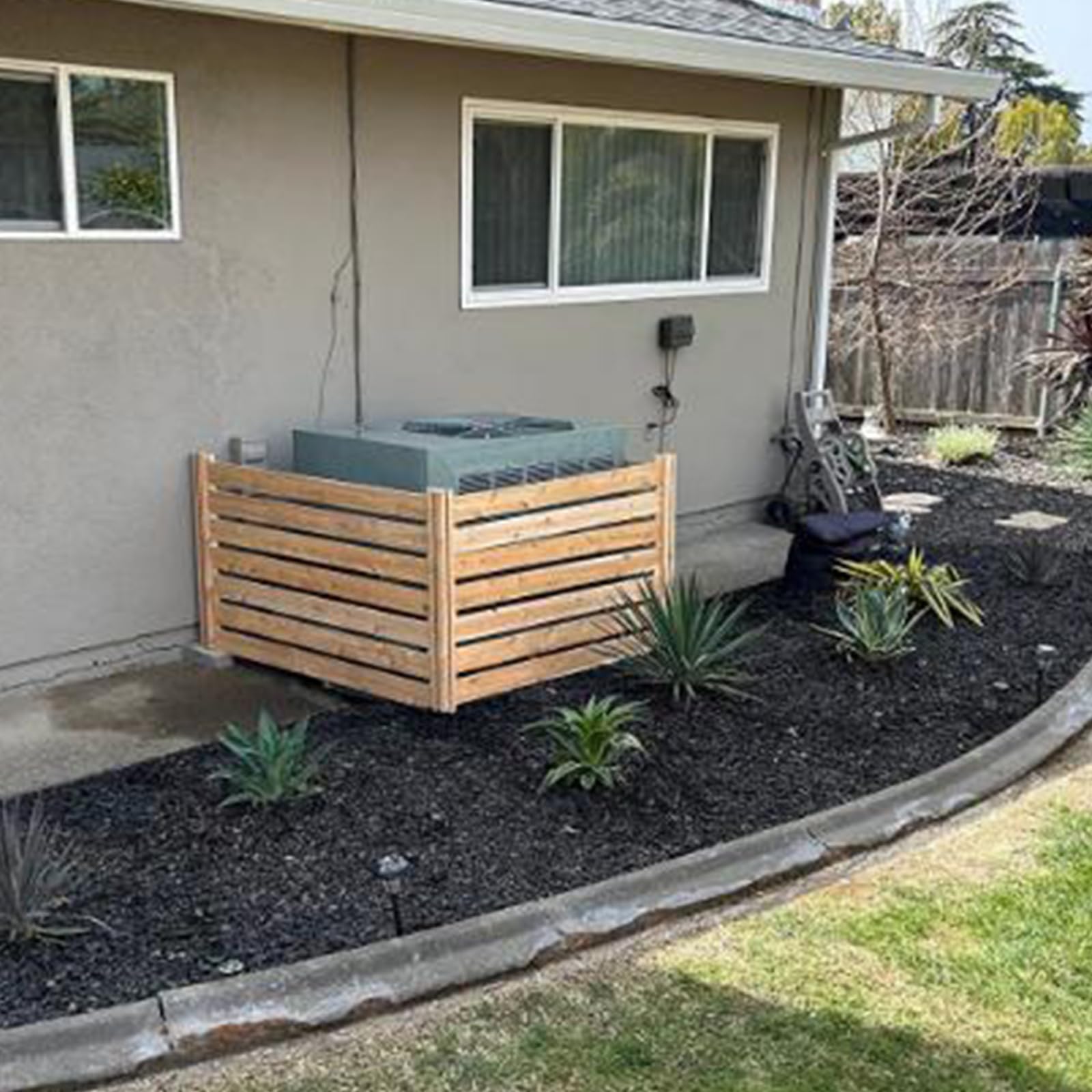 **Outdoor Privacy Screen for AC Units & Trash Cans - 36