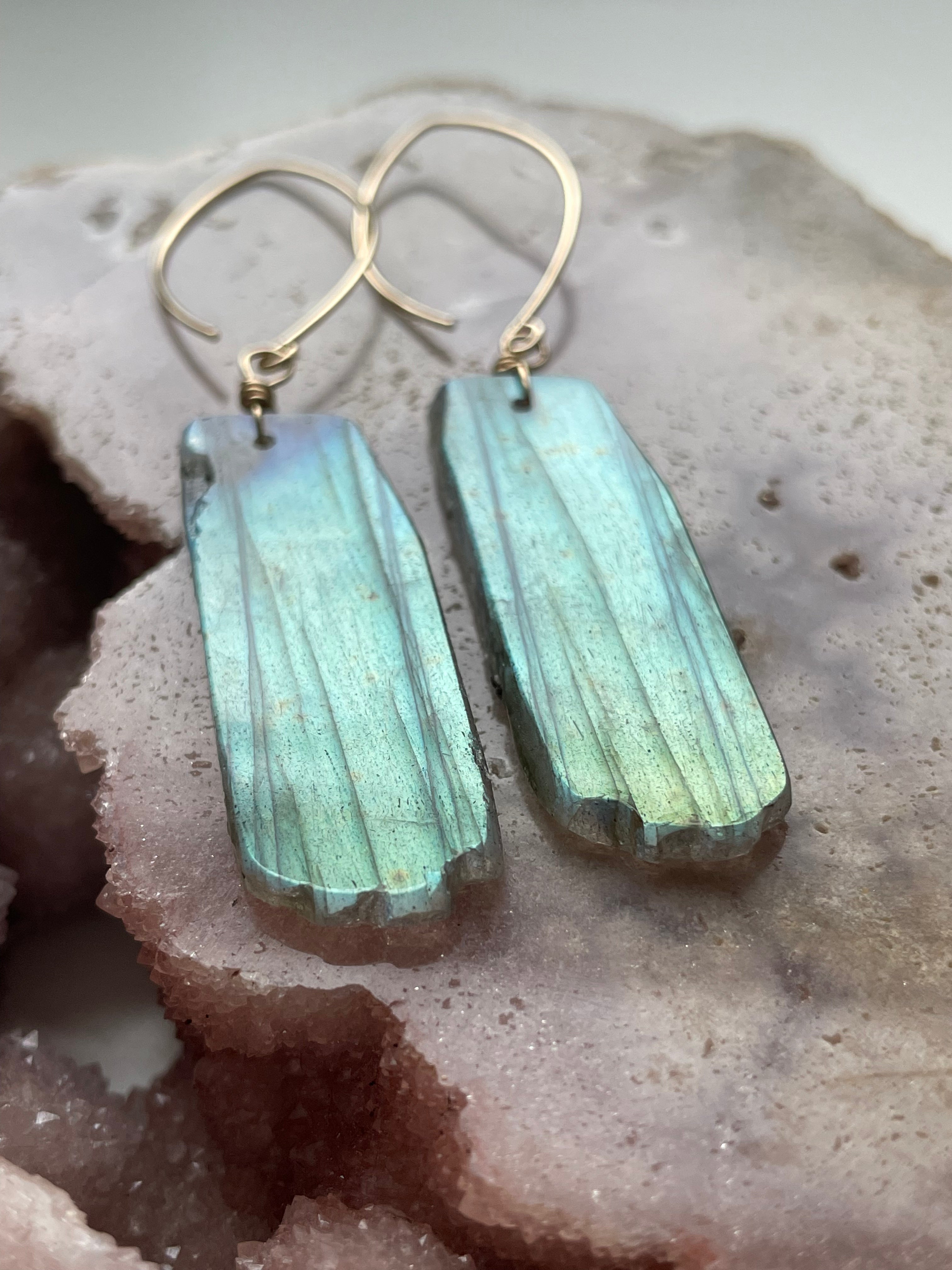 Gold Labradorite Dangle Drop Crystal Earrings for Women - Elegant Gemstone Jewelry for Party, Wedding & Evening Wear