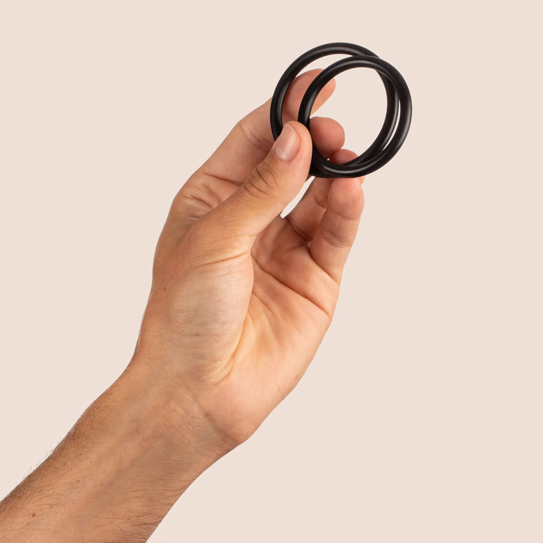 Sportsheets Rubber O Ring 4 Pack - Durable Interchangeable O Rings for Harness Straps & BDSM Gear | Perfect for Bondage, Restraints & Sex Toy Accessories