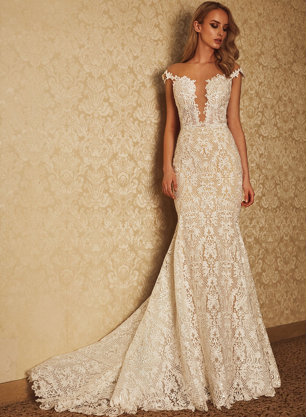 Calla Blanche Miley 18245 Sample Wedding Gown - Elegant A-Line Bridal Dress for Prom, Evening Gala & Formal Occasions
