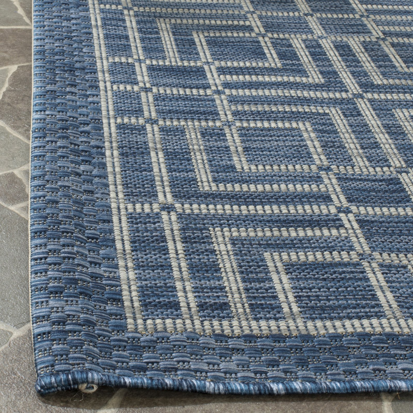 SAFAVIEH Courtyard Collection 6'7