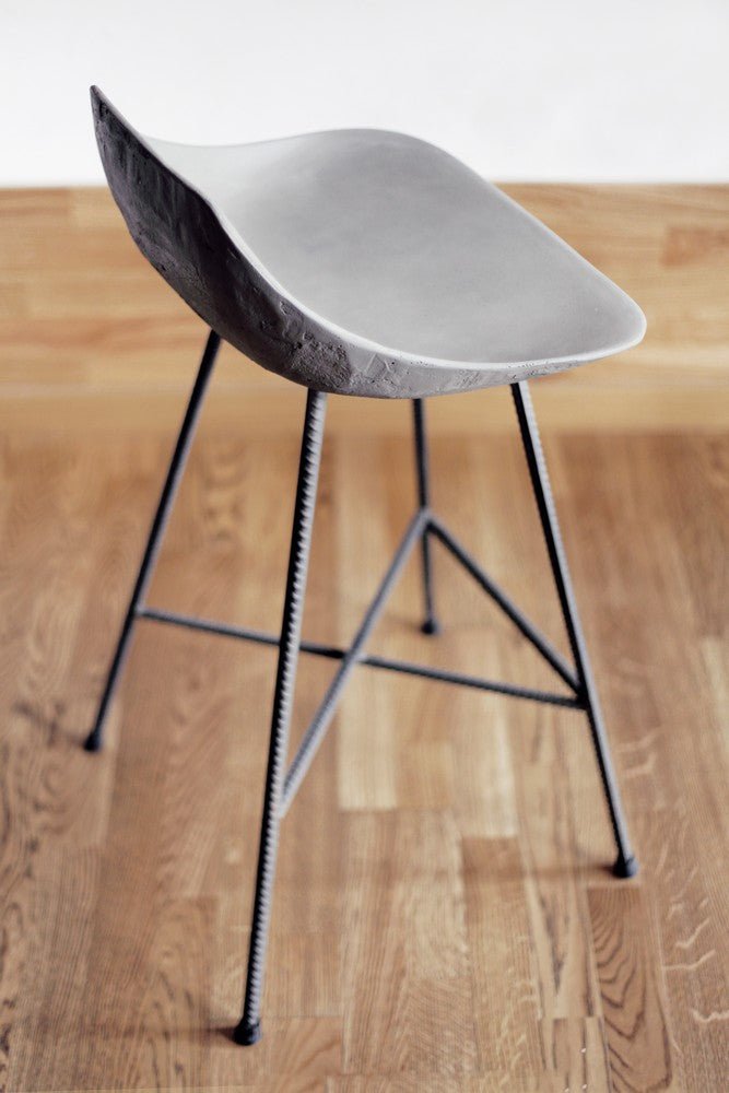Hauteville 670 Counter Stool by Lyon Beton - Modern Bar Stool with Metal Frame & Comfortable Seat - Perfect for Kitchen Island, Breakfast Bar & Home Decor