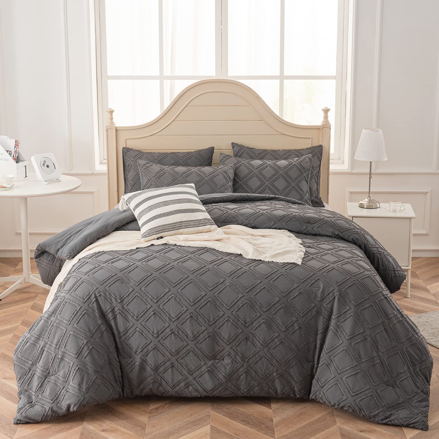 Queen Size Comforter Set - Diamond Tufted Lightweight Bedding | Soft Fluffy All-Season Dark Grey Comforter for Bedroom, Guest Room & Dorm
