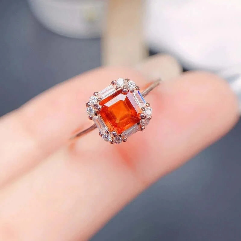 18K Gold Spessartite Garnet January Birthstone Ring for Women - Elegant Jewelry Gift for Birthday, Anniversary & Special Occasions | FME R359