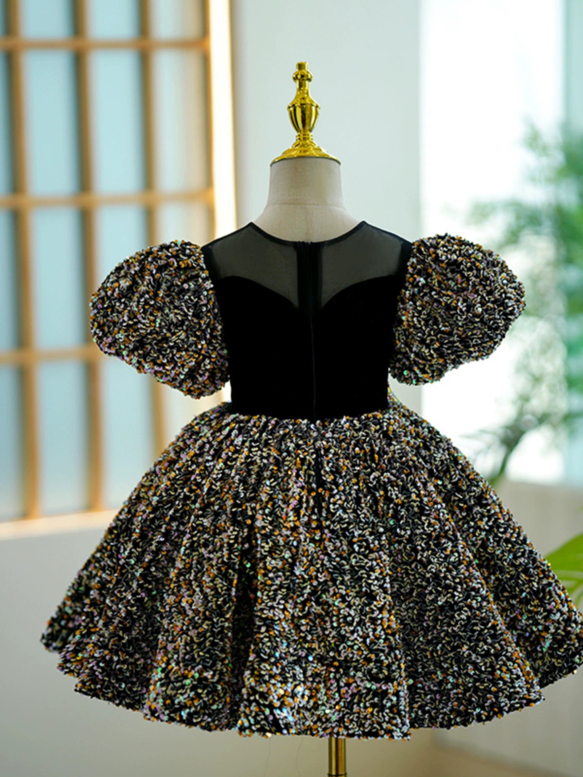 Elegant Black Sequins Pageant Dress for Baby Girls - Princess Birthday Party Gown | Perfect for Pageants, Birthday Parties, and Special Occasions