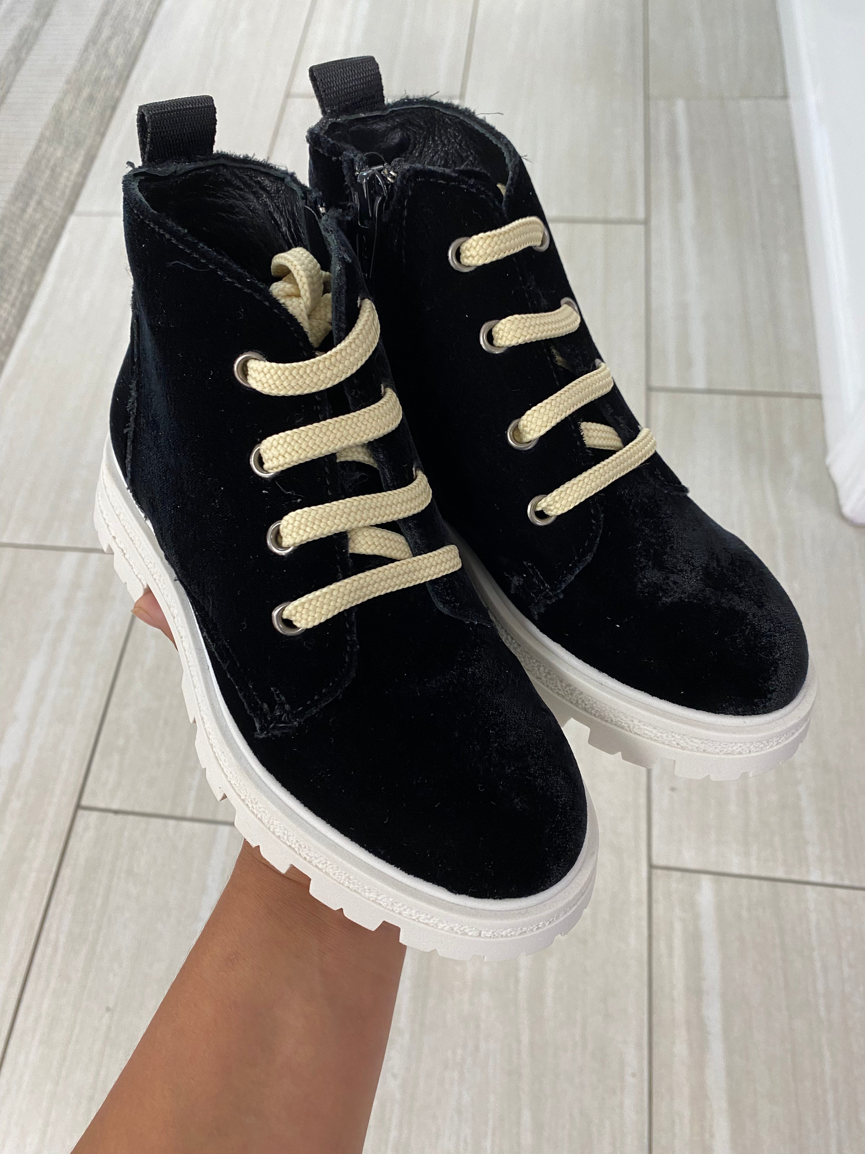 Blublonc Women's Black Velvet Chunky Heel Booties - Stylish Winter Ankle Boots for Casual Outfits & Date Nights