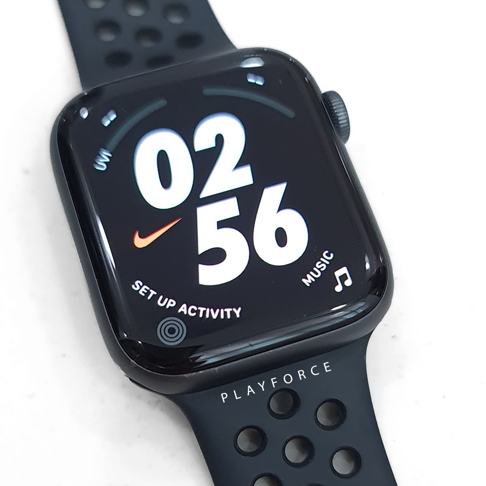 Apple Watch Series 4 44mm GPS Nike+ Edition - Smart Fitness Tracker with Heart Rate Monitor & Waterproof Design for Running, Swimming & Active Lifestyle
