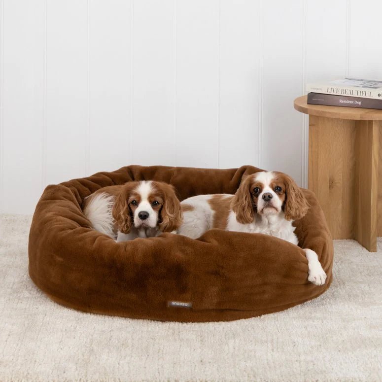 Luxury Plush Fur Dog Bed for Small & Medium Breeds - Soft & Cozy Nutmeg Brown - Perfect for Crates, Living Rooms & Bedrooms