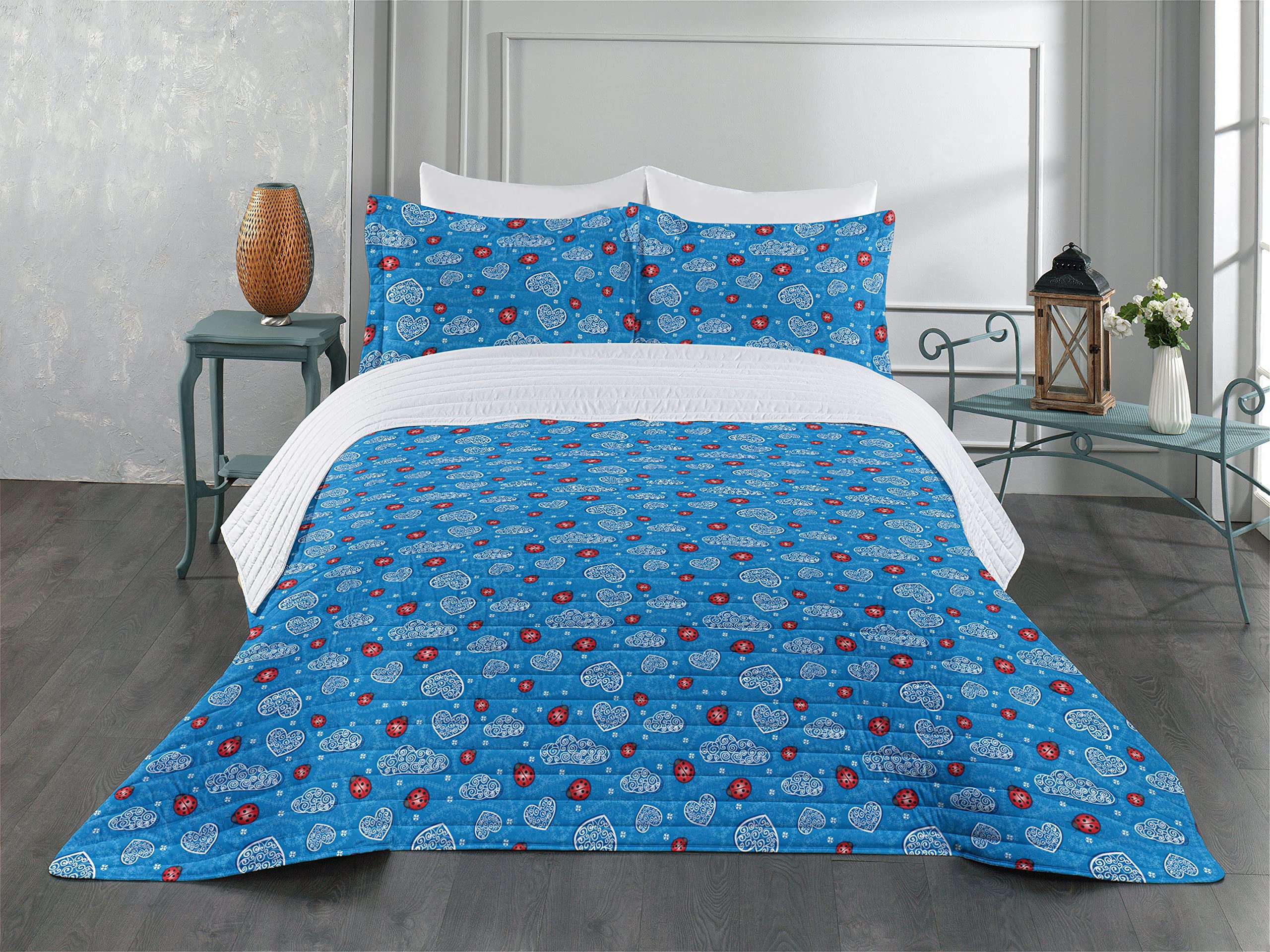 Ambesonne Ladybugs Microfiber Bedspread Set - Queen Size Blue Red, Soft Bedding with Pillow Shams & Comforter, Ladybug and Cloud Art Design - Perfect for Kids' Rooms, Guest Bedrooms, and Nature-Themed Decor