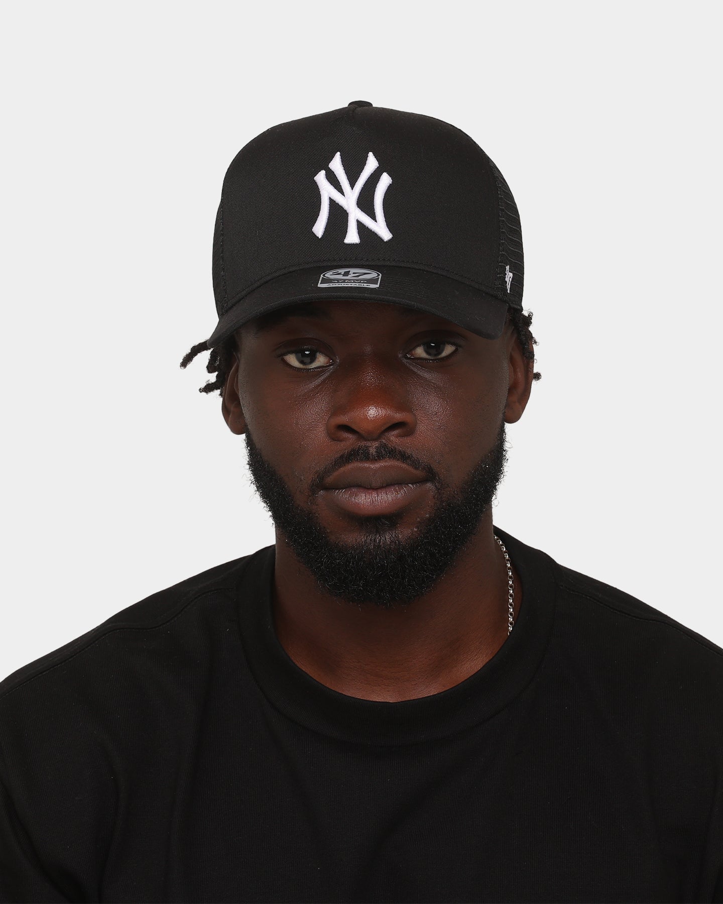 New York Yankees 47 Brand MVP DT Snapback Hat - Black Mesh Adjustable Baseball Cap for Men & Women - Perfect for Sports Fans, Casual Wear, and Game Day Outfits