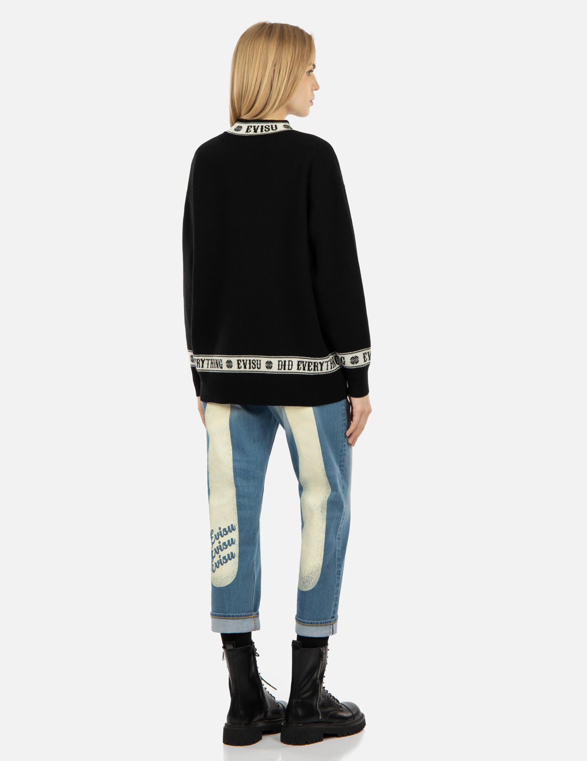 Premium Logo & Kamon Jacquard Knitted Sweater for Men & Women - Stylish Japanese-Inspired Pullover for Casual Wear & Winter Fashion