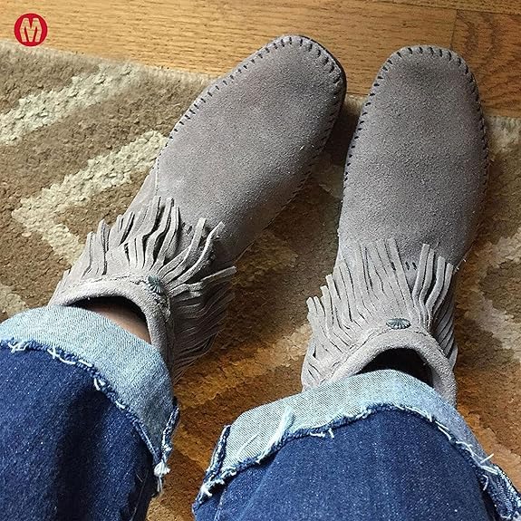 Minnetonka Women's High Top Back Zip Boots - Genuine Leather Ankle Booties for Women | Comfortable & Stylish Western Boots | Perfect for Casual Outfits, Fall Fashion & Country Music Festivals