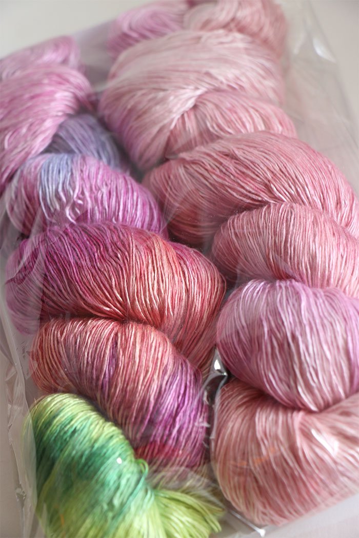Artyarns Taj Mahal Knitting Kit - Flower Power Design | Premium Yarn for Knitting & Crochet | Perfect for Scarves, Shawls & Home Decor Projects